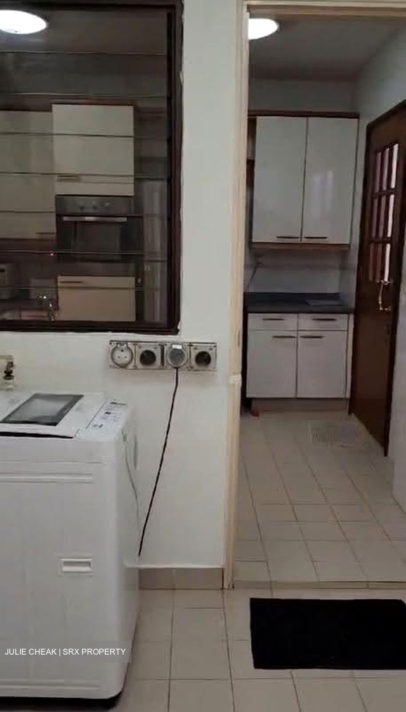 Richmond Park (D9), Condominium #630235911